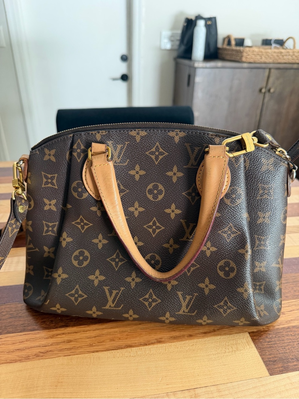 Louis Vuitton Rivoli Monogram Coated Canvas Brown and Tan - Picture 7 of 16